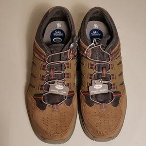 Brand new tennis shoes